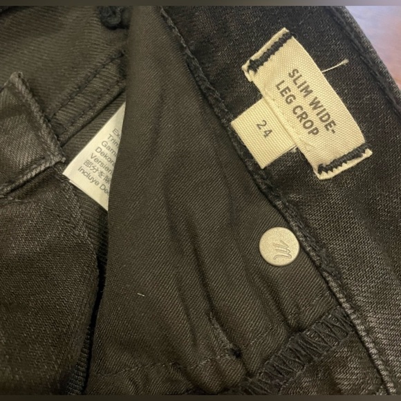 Madewell Slim Wide-Leg Jeans in Lunar Wash - Picture 4 of 8